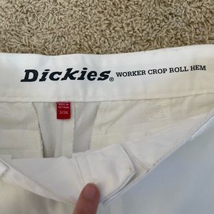 Dickies worker crop roll hem in white